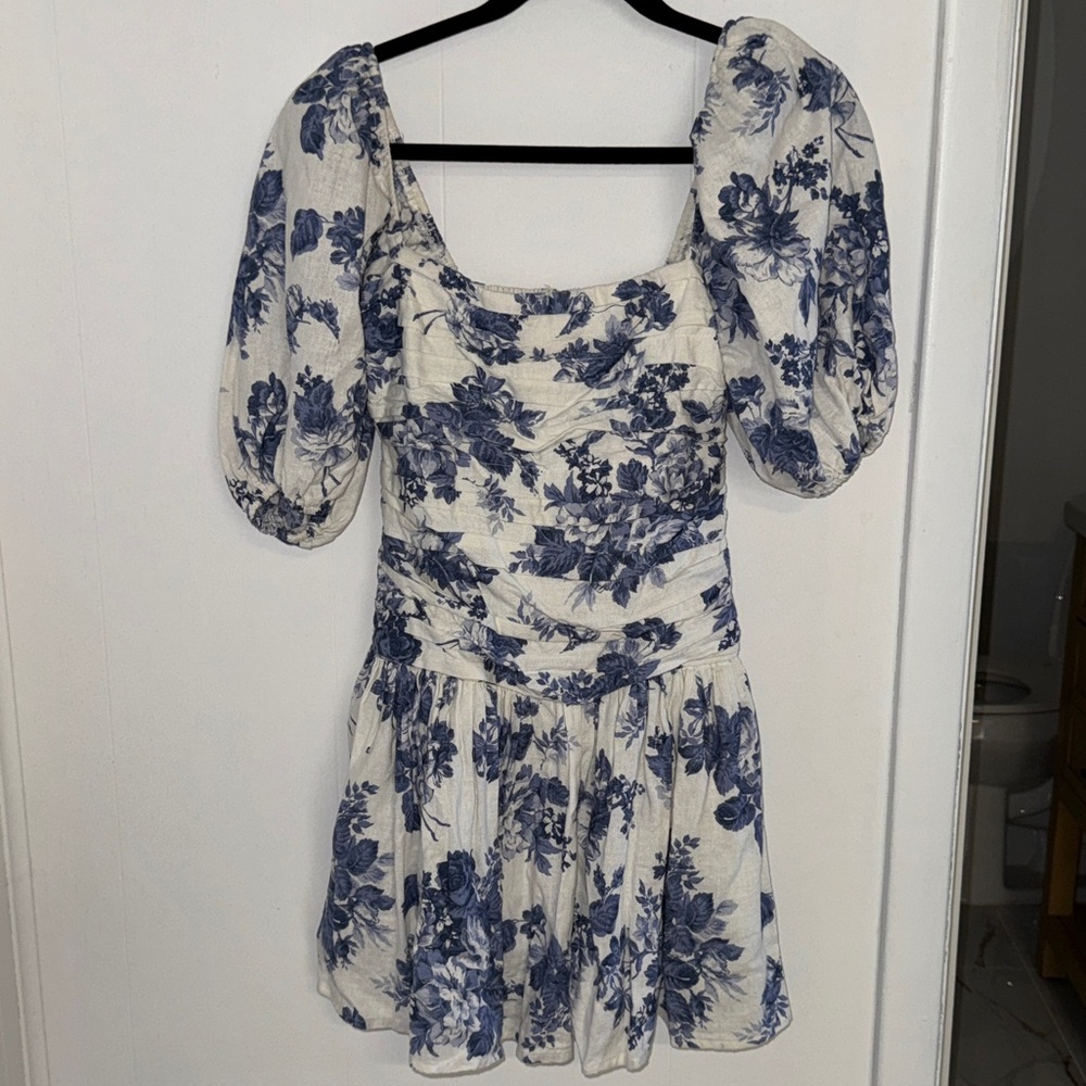 Abercrombie & Fitch Floral Mini dress